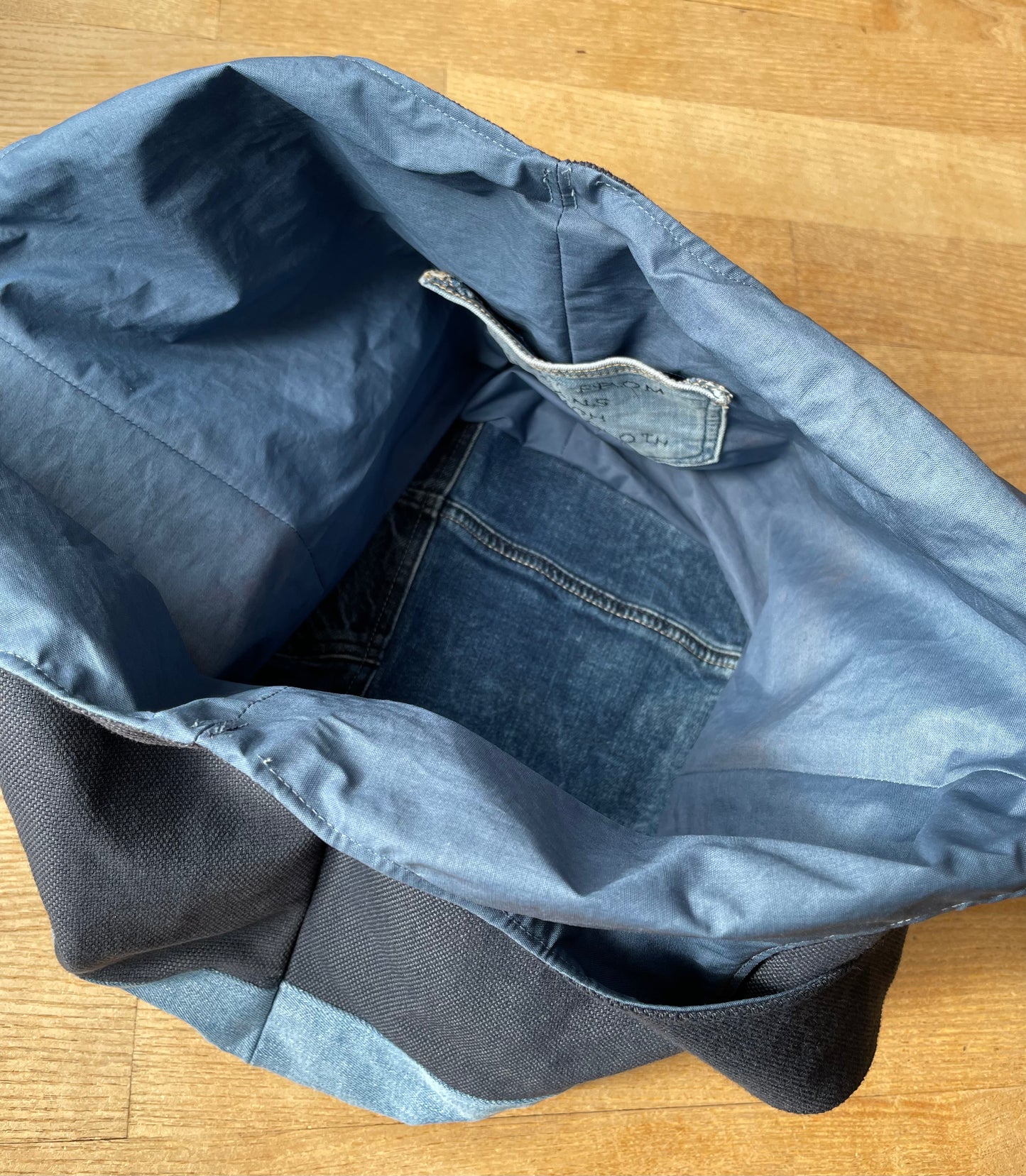 Unique Shopper | Reversible | Blue Jeans